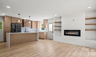 3320 Winterfield Pl, Charlotte, NC 28205