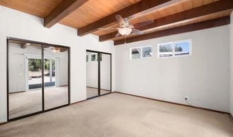 2827 N Victoria Dr, Alpine, CA 91901