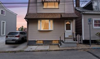 2703 Burham St, Airville, PA 15203