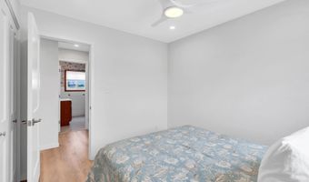 87 Ronald Ave S, Bayville, NJ 08721