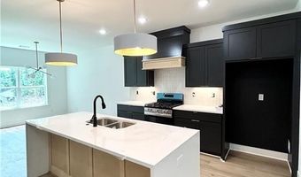 1 Consett Ln, Bella Vista, AR 72714