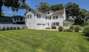 570 N Edgemere Dr, Allenhurst, NJ 07711