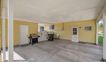 425 Horrocks Dr, Blackfoot, ID 83221