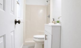 180 Back River Rd, Bedford, NH 03110