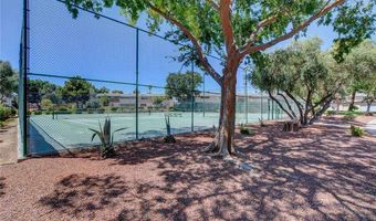 571 Greenbriar Townhouse Way, Las Vegas, NV 89121