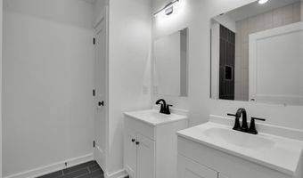 2670 BRADDOCK St, Philadelphia, PA 19125