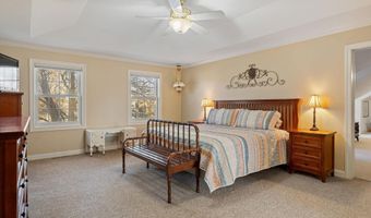 800 27th St SW, Austin, MN 55912