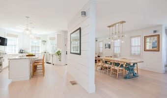 23 Catherine St, Newport, RI 02840