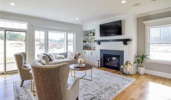 03 Carrs Ln, North Kingstown, RI 02852