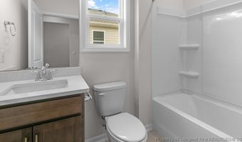 820 Fernwind Cir, Aberdeen, NC 28315