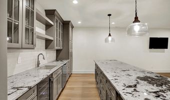 3961 Chapel Hill Ct, Bargersville, IN 46106