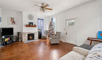 414 Manchester St, Aurora, IN 47001