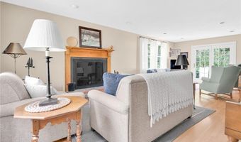 5605 Flat River Rd, Coventry, RI 02827