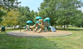 5616 ASHFIELD Rd, Alexandria, VA 22315
