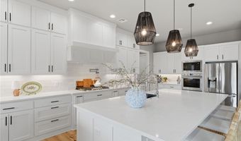 3507 SW Starburst Ave, Bentonville, AR 72713
