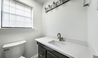 106 N Orion St, Beebe, AR 72012