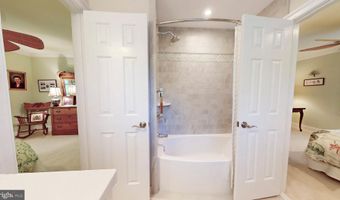 7565 MARSHALL Dr, Annandale, VA 22003