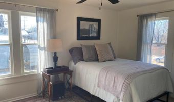 301 E Webster Ave, Ava, MO 65608