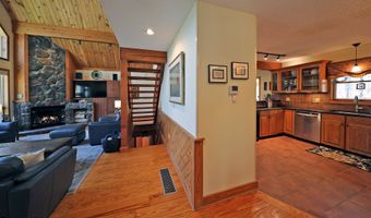 55 Mallard Dr, Becket, MA 01223