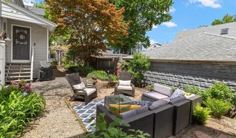9 Elm Ct, Andover, MA 01810