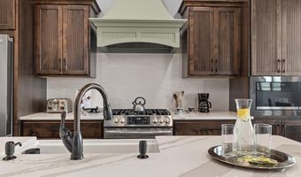 6424 BLUE ROAN Rd, Cheyenne, WY 82007