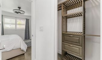 232 Kamahao Cir, Wailuku, HI 96793