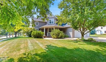 321 E APPLE CREEK Rd, Appleton, WI 54913