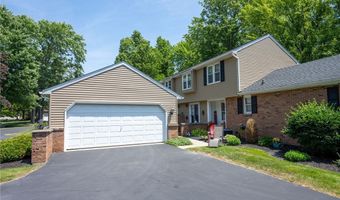 253 Old Oak Post Rd, Amherst, NY 14051