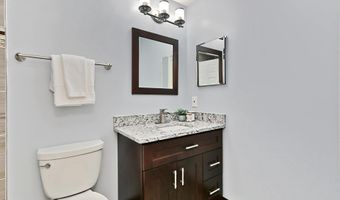 43820 LAUREL RIDGE Dr, Ashburn, VA 20147