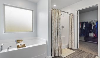9041 Bellewood Pl, Biloxi, MS 39532