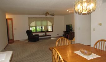 709 W 17th Dr, Arkdale, WI 54613