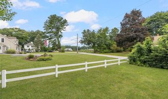 138 Homecrest Ave, North Smithfield, RI 02896
