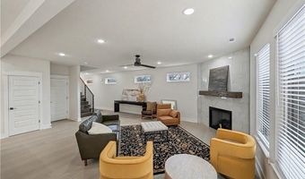 30 Cromer Dr, Bella Vista, AR 72715