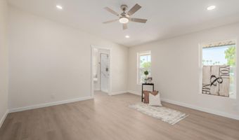 81 S TOMAHAWK Rd, Apache Junction, AZ 85119