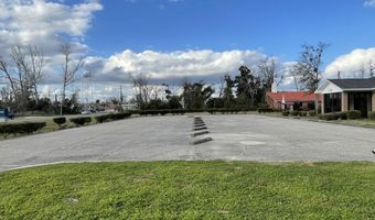 25463 N Main St, Altha, FL 32421