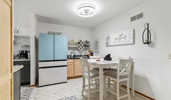 23 Parkplace Central, Allen Park, MI 48101