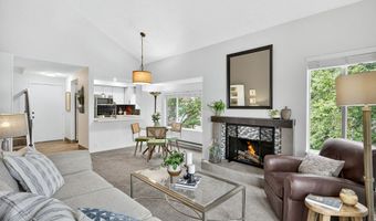 10295 SW Trapper Ter Bld#7, Beaverton, OR 97008