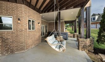 7325 Palm Beach Ave, Benton, AR 72019