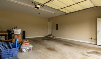 203 Heighton Ct, Alcoa, TN 37701