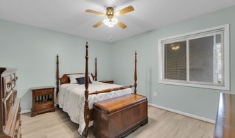 405 Northlake Dr, Anderson, SC 29625