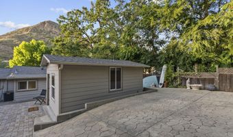 29303 S Lakeshore Dr, Agoura Hills, CA 91301