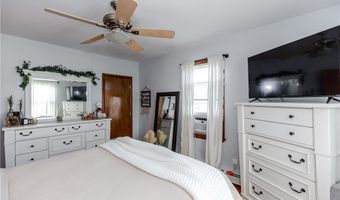 2 Ann St, North Providence, RI 02904