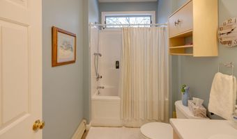 241 Windmill Rd, Campton, NH 03223