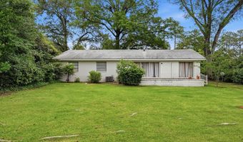1812 Dawson Rd, Albany, GA 31707
