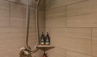 12900 Hawks Beard Lodge Condo 35/36, Black Butte Ranch, OR 97759
