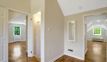 7107 COVENTRY Rd, Alexandria, VA 22306