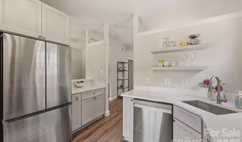 1514 Sylvia Ct, Charlotte, NC 28205