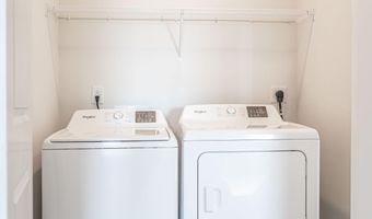 205 Maddox Dr, Aberdeen, NC 28315