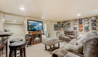 51 Normandy Ct, Middletown, NJ 07748