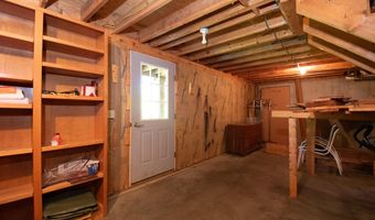 131 Gales Rd, Abbot, ME 04406